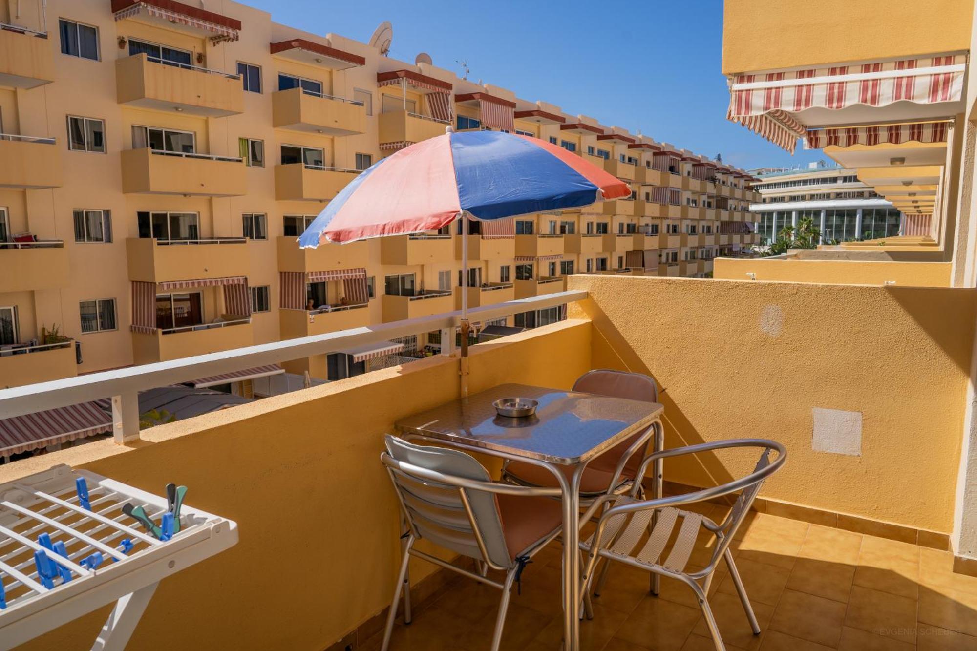 Apartments In Los Cristianos, Tenerife, Canary Islands Los Cristianos  Exterior photo