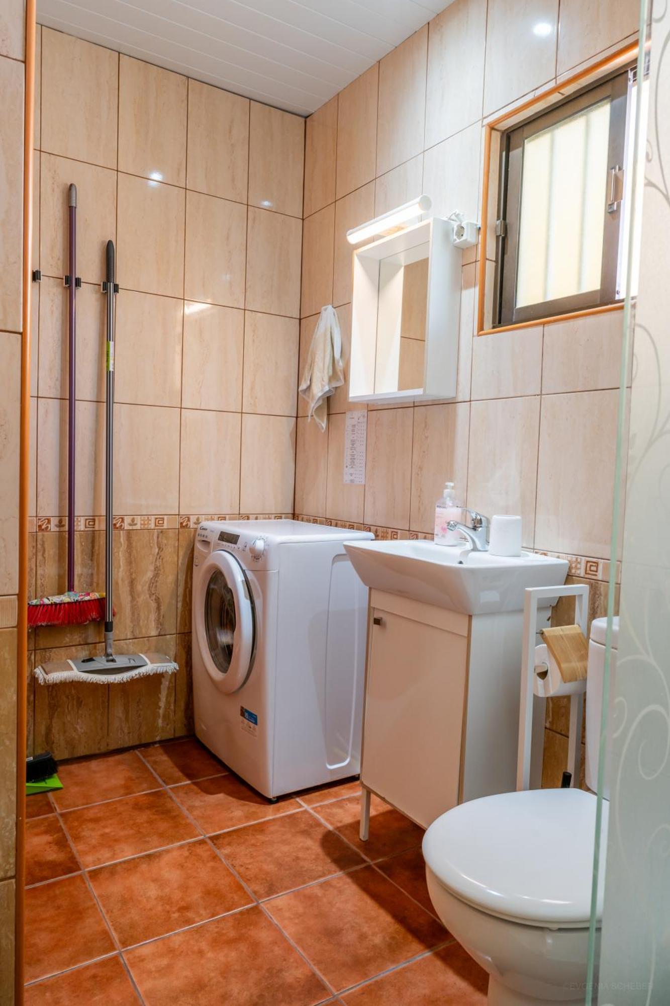 Apartments In Los Cristianos, Tenerife, Canary Islands Los Cristianos  Exterior photo