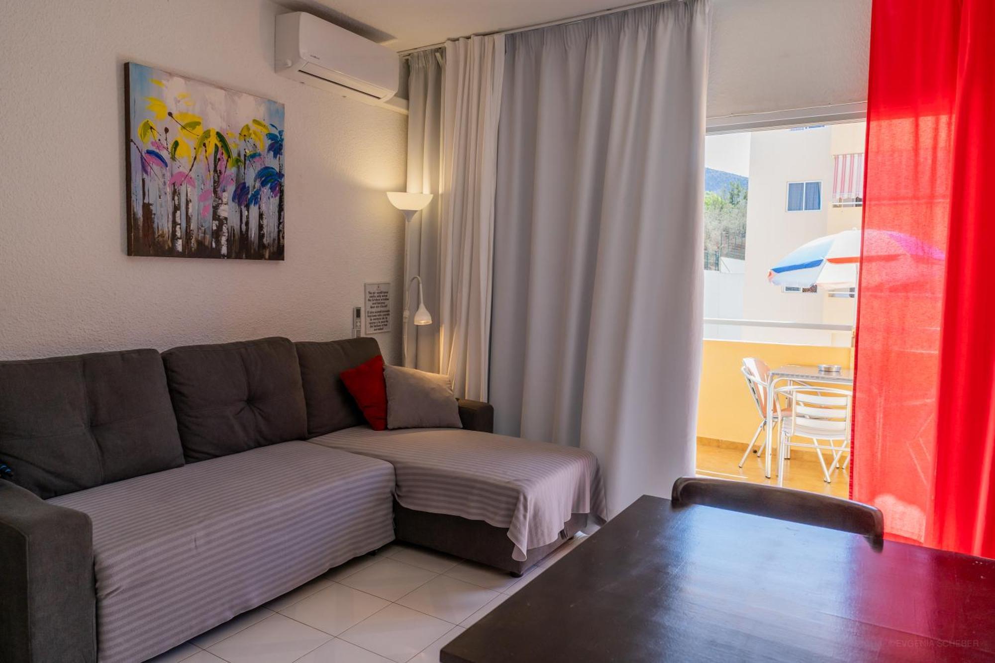 Apartments In Los Cristianos, Tenerife, Canary Islands Los Cristianos  Exterior photo